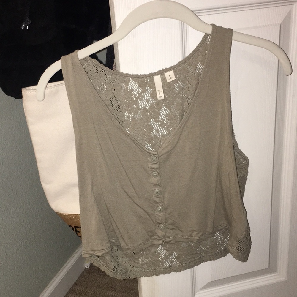 🌴LIMITED EDITION FRENCHI GREEN CROP TOP🌴